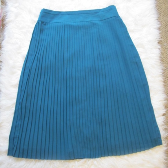 J. Crew Factory Dresses & Skirts - NWT J. Crew teal accordion skirt